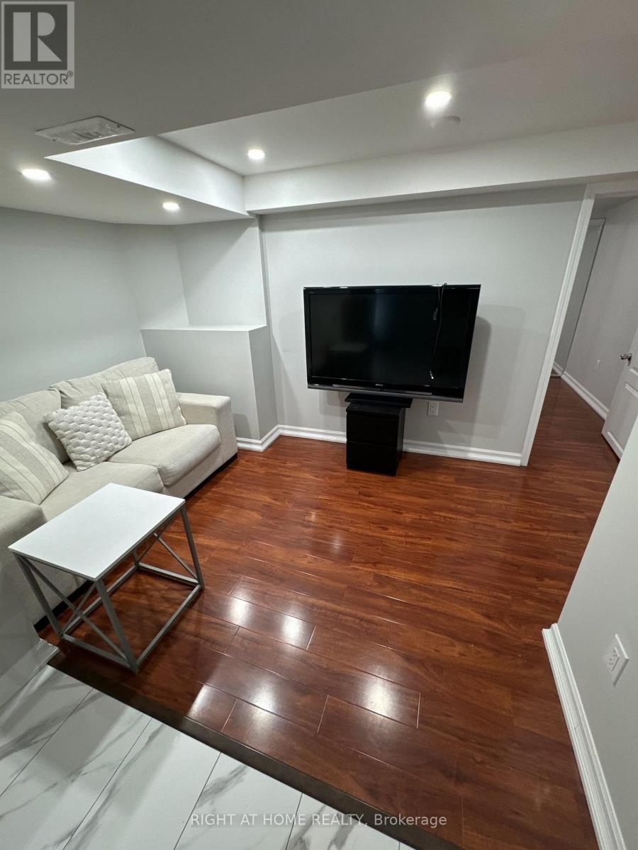 LOWER - 314 HARROWSMITH DRIVE, Mississauga (Hurontario) — photo 3