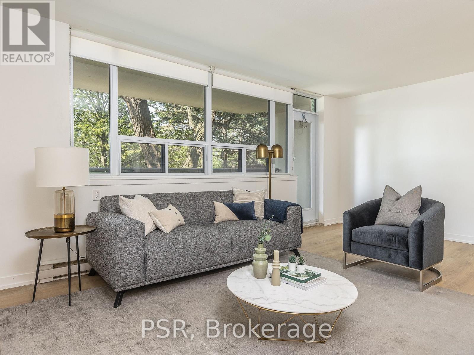 1006 - 240 MARKLAND DRIVE, Toronto (Markland Wood)