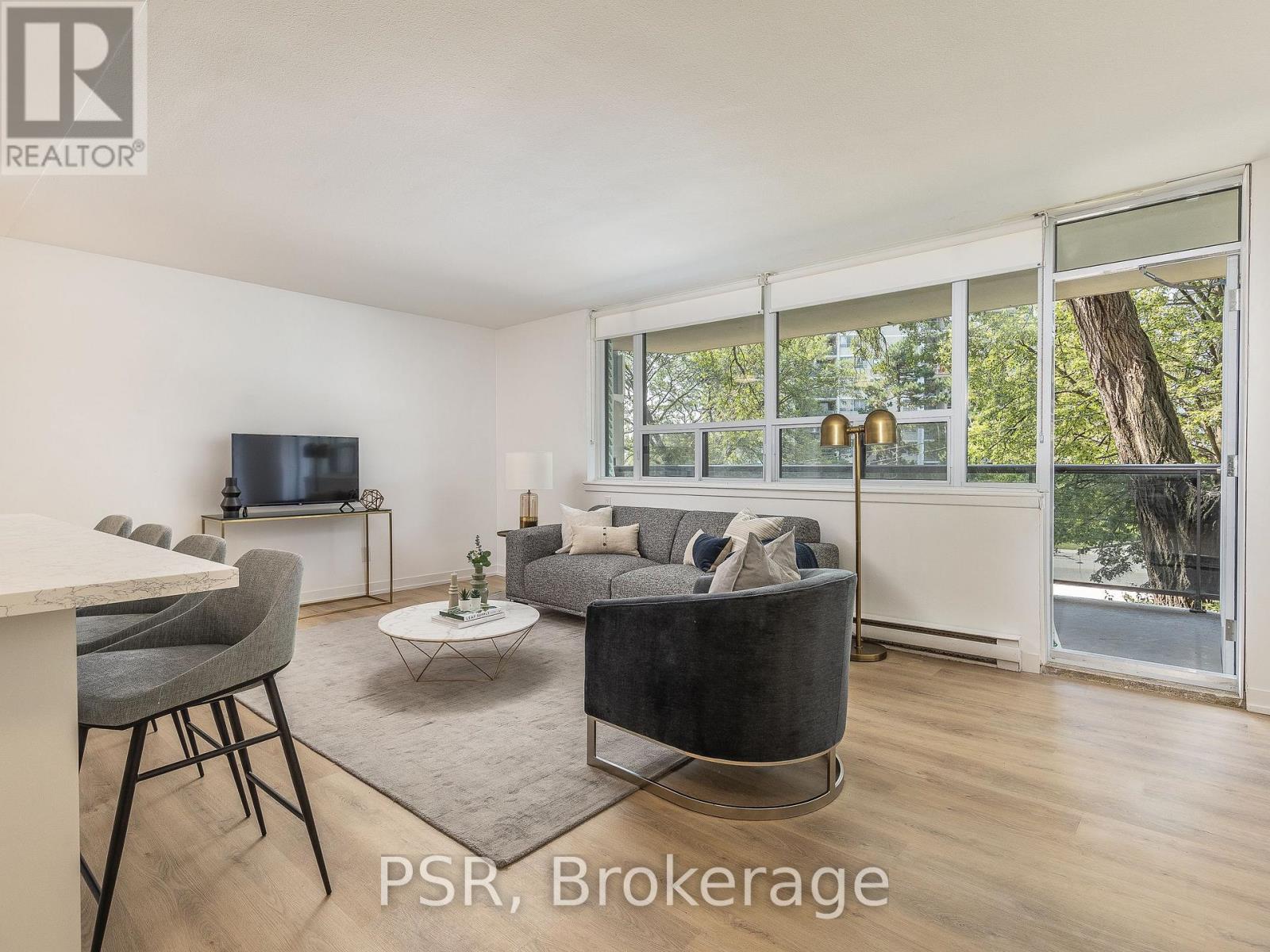 1006 - 240 MARKLAND DRIVE, Toronto (Markland Wood) — photo 9