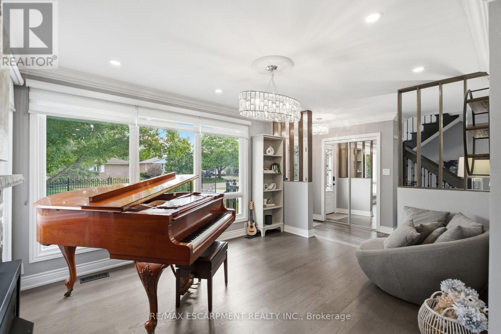 513 MAPLEHURST AVENUE, Oakville (WO West) — photo 8