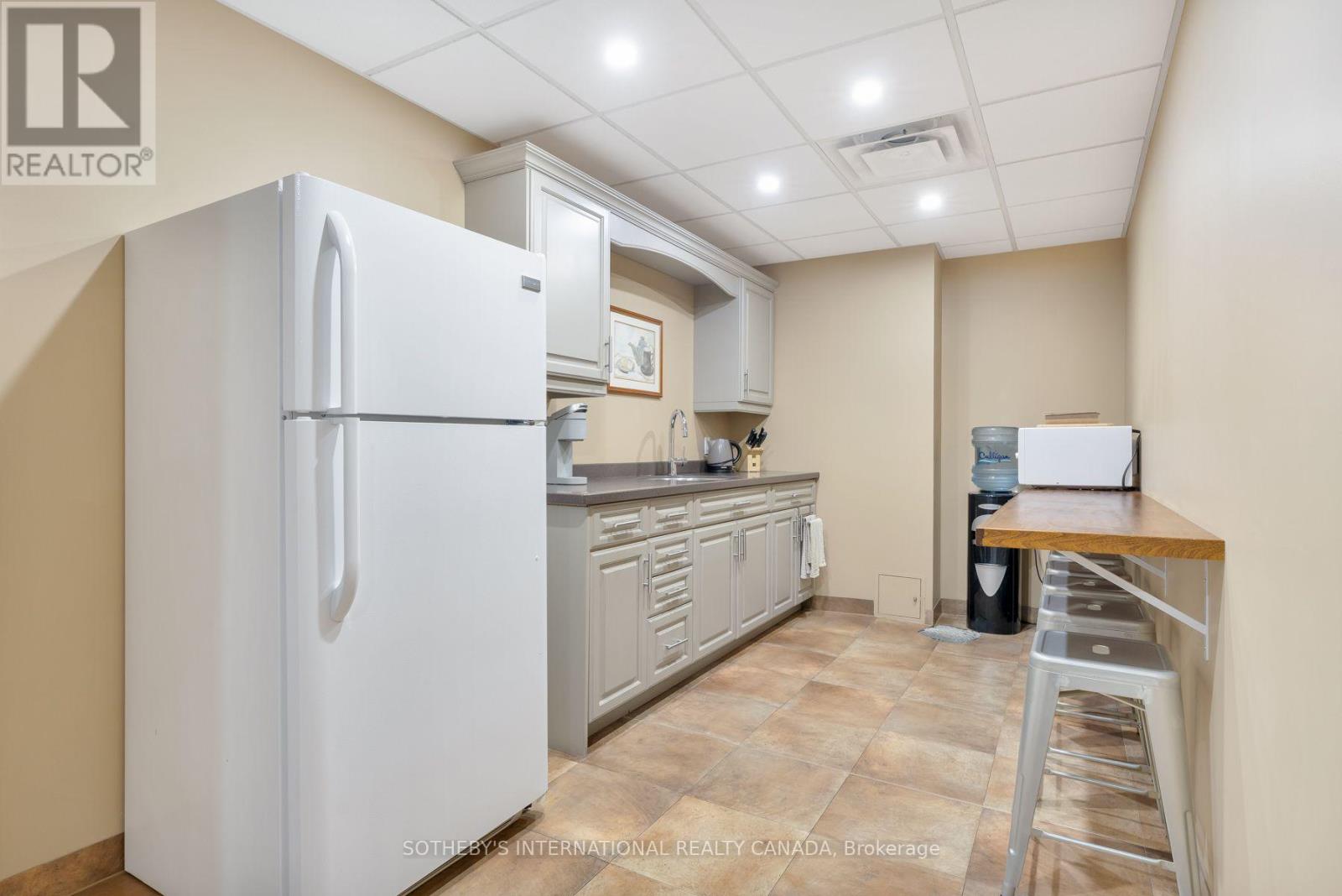 23 MARKET STREET W, Norfolk (Port Dover) — photo 12