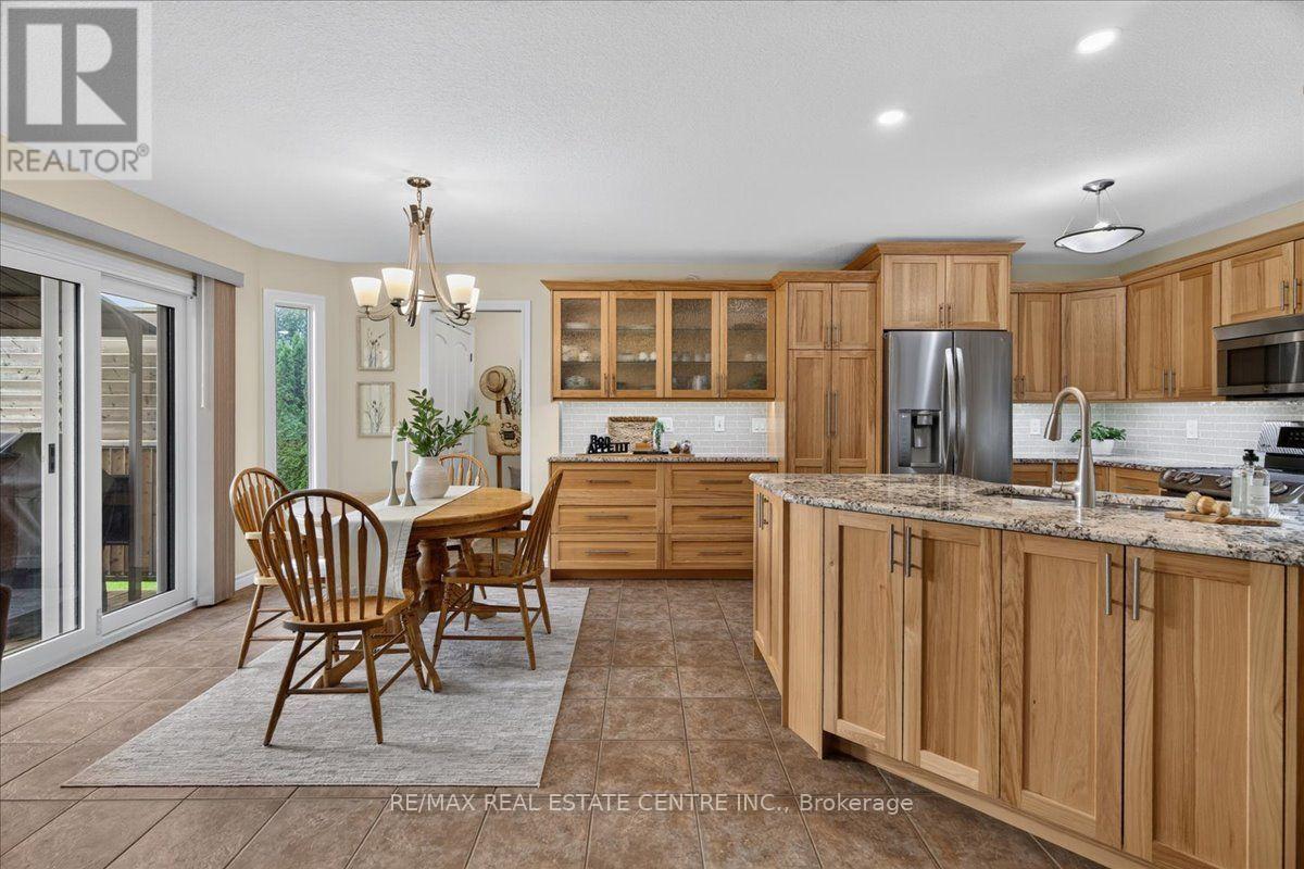515 WOODWARD DRIVE, Strathroy-Caradoc (Mount Brydges) — photo 12