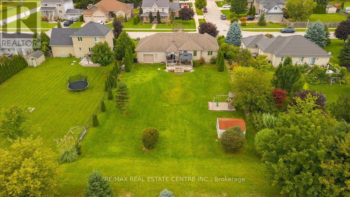515 WOODWARD DRIVE, Strathroy-Caradoc (Mount Brydges) — photo 4