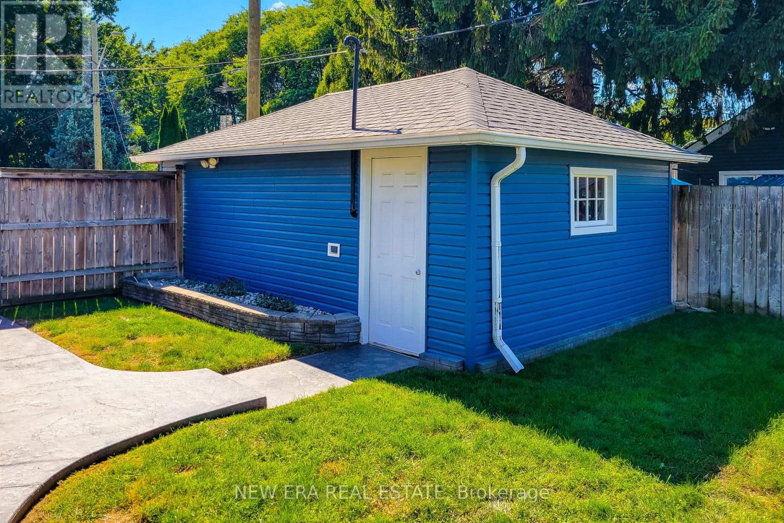 19 THORNDALE AVENUE - Image 13