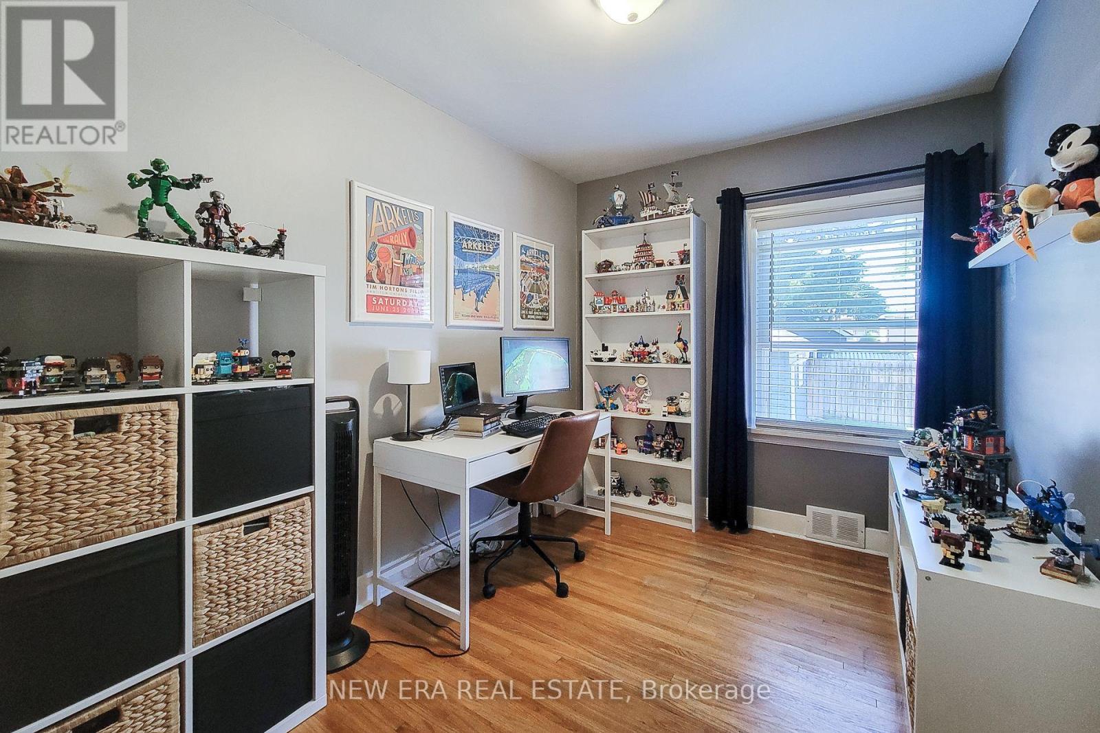 19 THORNDALE AVENUE - Image 29