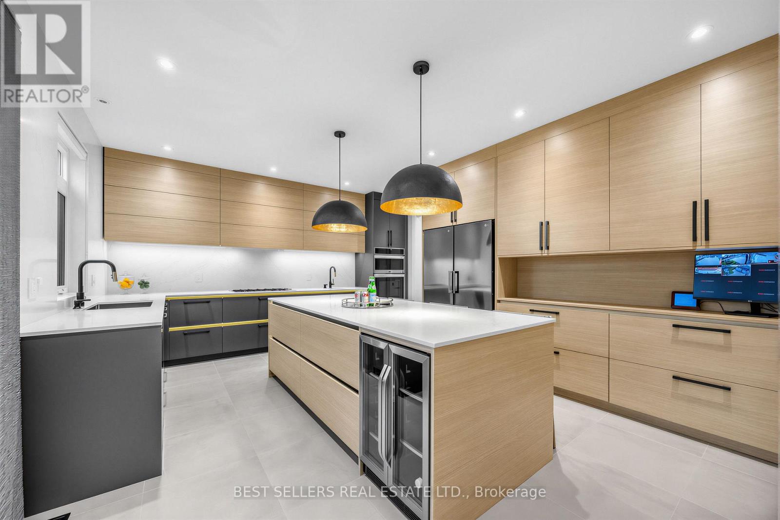 395 KLEIN CIRCLE, Hamilton (Meadowlands) — photo 10