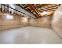 395 Klein Circle, Hamilton, ON L9K0K3 Photo 32