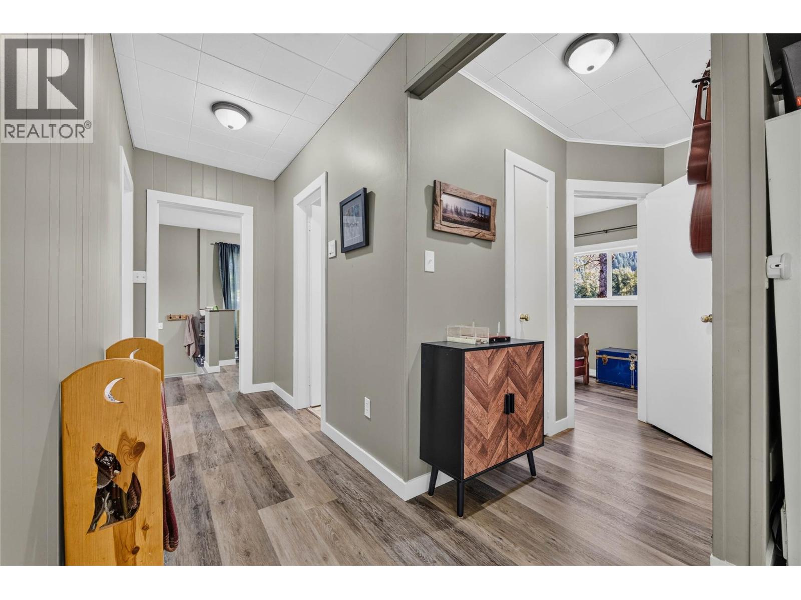 717 Larsen Road - 15