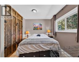 717 Larsen Road, Salmo, BC V0G1Z0 Photo 22
