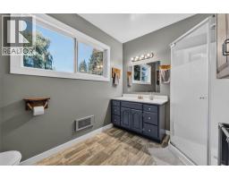 717 Larsen Road, Salmo, BC V0G1Z0 Photo 24
