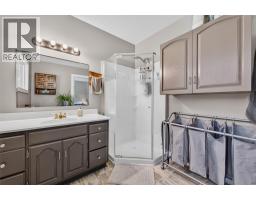 717 Larsen Road, Salmo, BC V0G1Z0 Photo 26