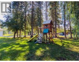 717 Larsen Road, Salmo, BC V0G1Z0 Photo 57