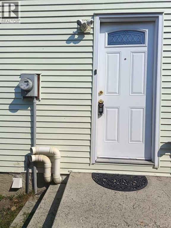 14 Radcliffe Crescent SE - photo 38