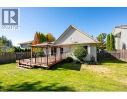 2464 Stirling Cres, Courtenay, BC V9N1Y2 Photo 56