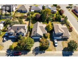 2464 Stirling Cres, Courtenay, BC V9N1Y2 Photo 66