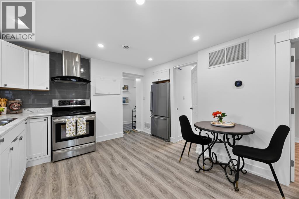 410 LYDIA STREET - 10