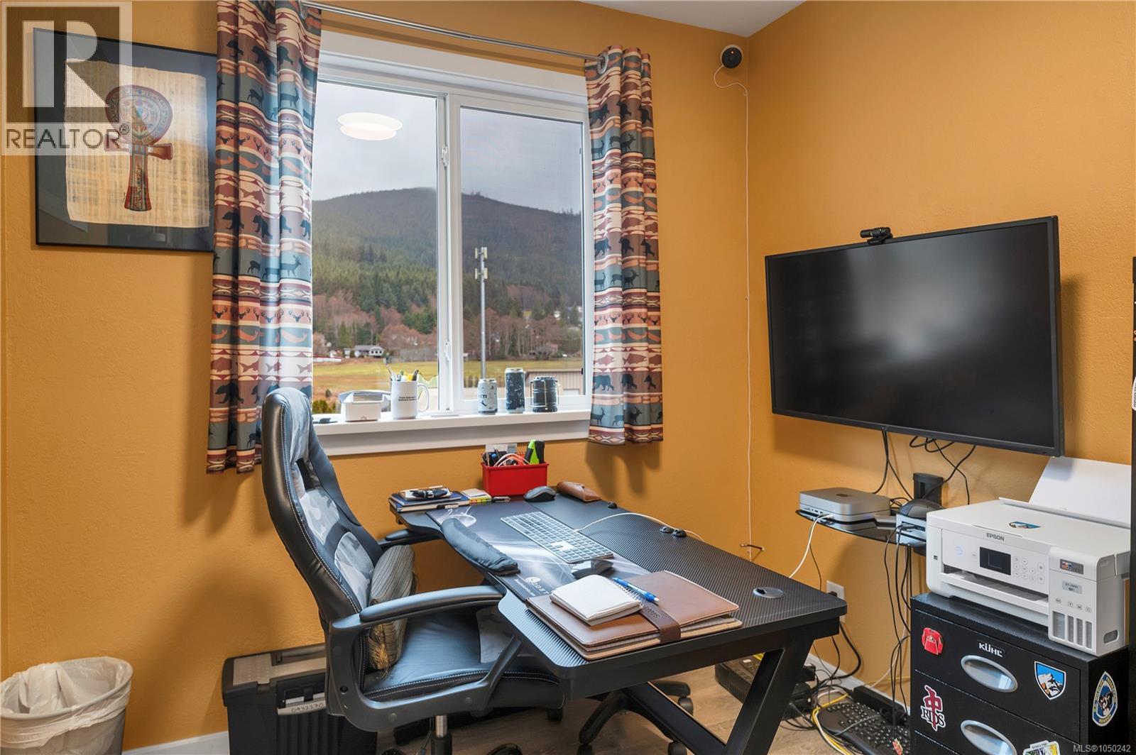#310 611 MacMillan Dr - 17