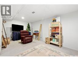 2728 Assiniboine Avenue, Regina, SK S4S1C6 Photo 32