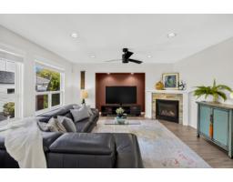 18737 65 Avenue, Surrey, BC V3S8V2 Photo 9