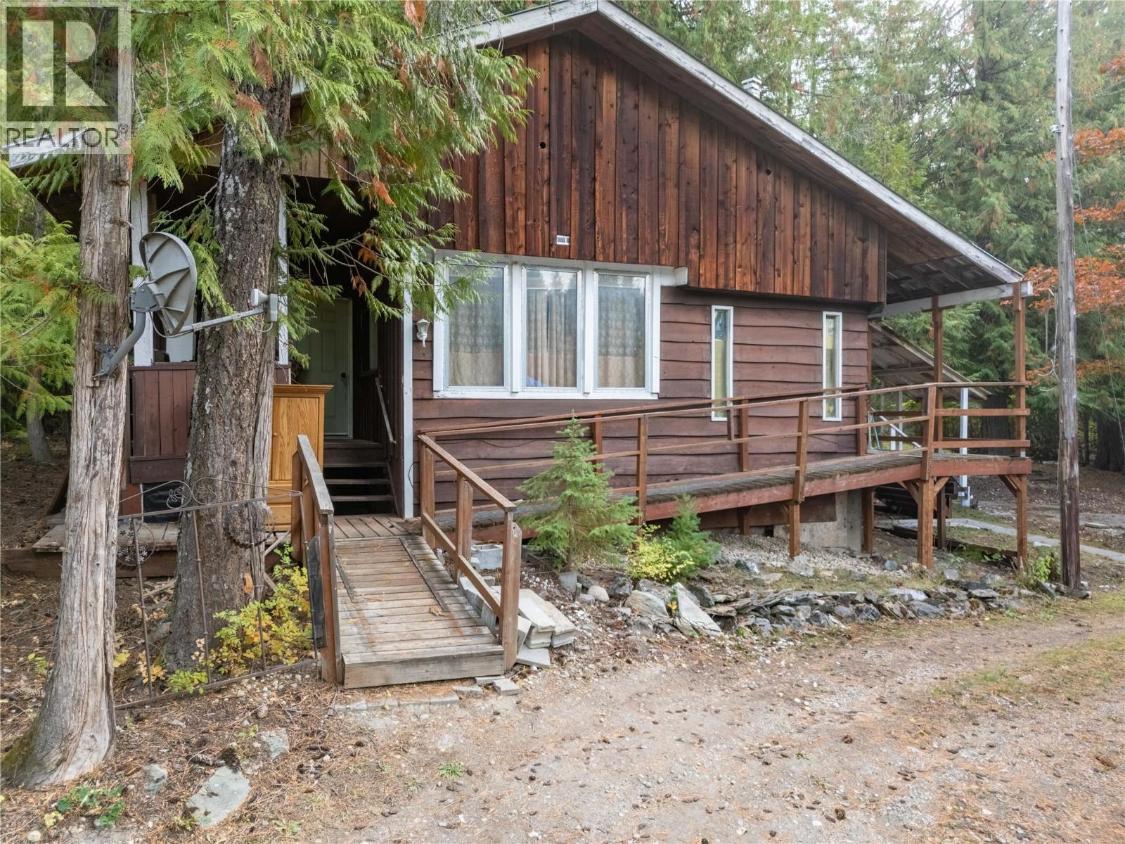 4540 Eagle Bay Road, Eagle Bay - Image 1