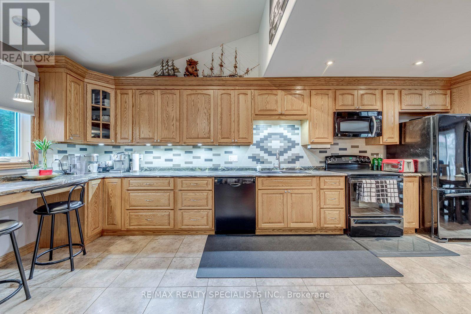 Photo of 4089 BARBICAN DRIVE