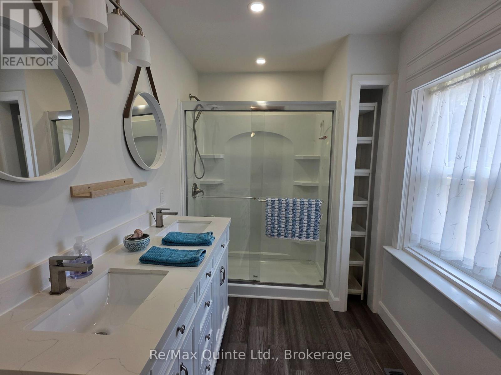 11 SECOND STREET, Prince Edward County (Picton Ward) — photo 8