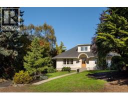 1027 Deal St, Oak Bay, BC V8S5G6 Photo 30