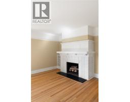 Kitchen - 1027 Deal St, Oak Bay, BC V8S5G6 Photo 10