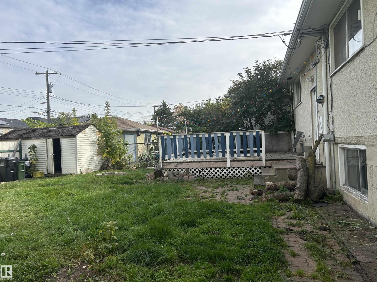 10450 69 AV NW - 23