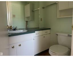 10450 69 Av Nw, Edmonton, AB T6H2C3 Photo 9