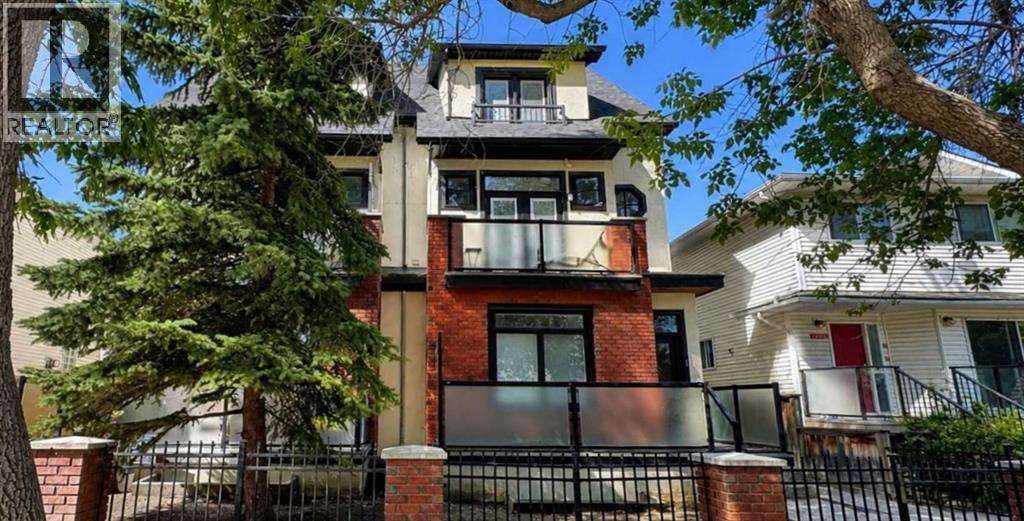 3, 2118 35 Avenue SW, Calgary