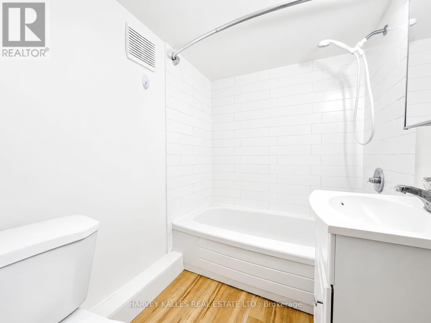 BSMNT - 327 HOWLAND AVENUE, Toronto (Casa Loma) — photo 11