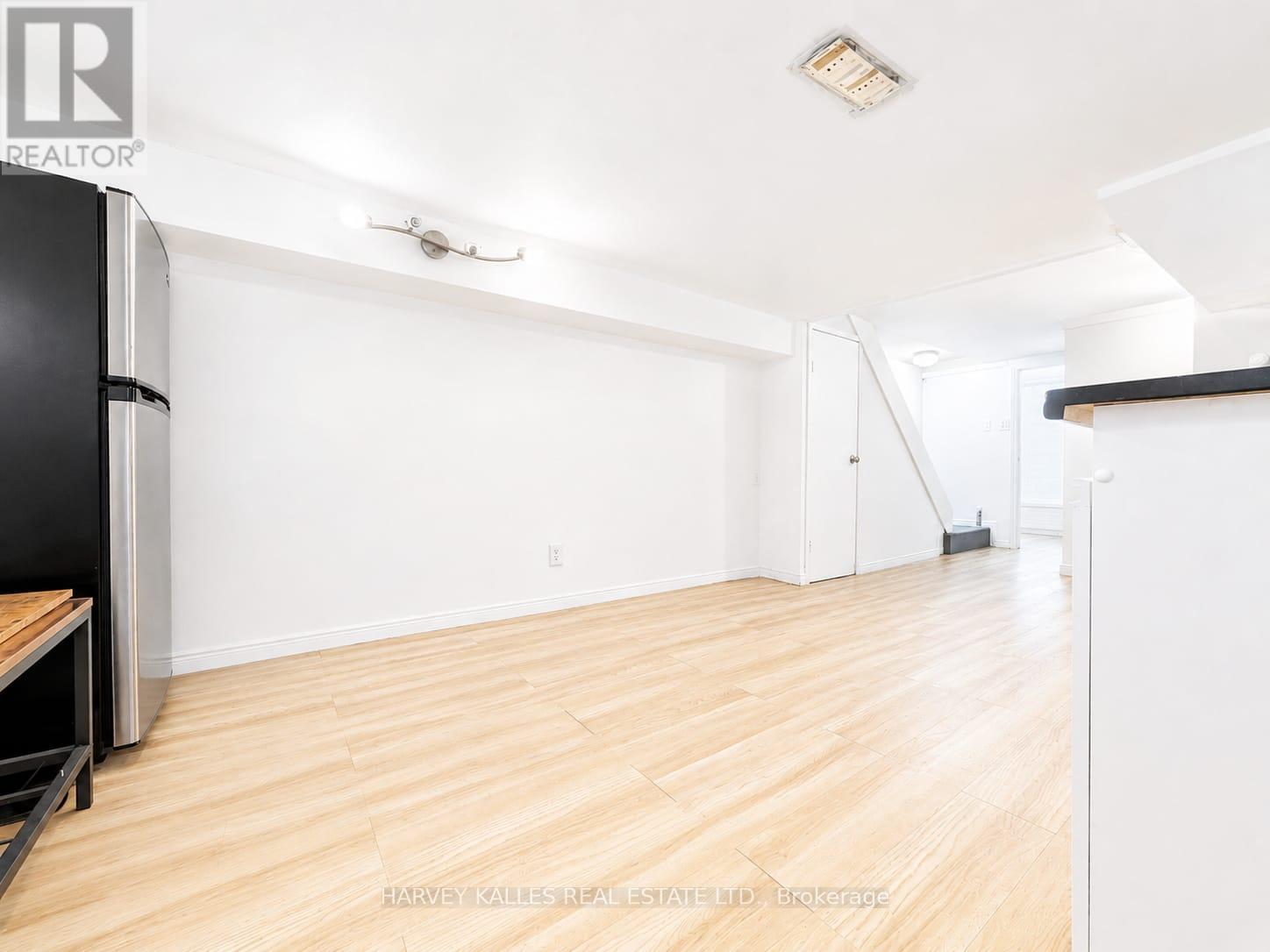 BSMNT - 327 HOWLAND AVENUE, Toronto (Casa Loma) — photo 7