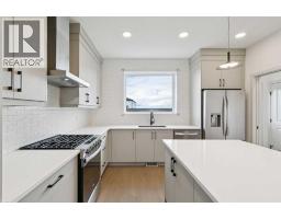 41 Bluerock Hill Sw, Calgary, AB T2Y0V7 Photo 14