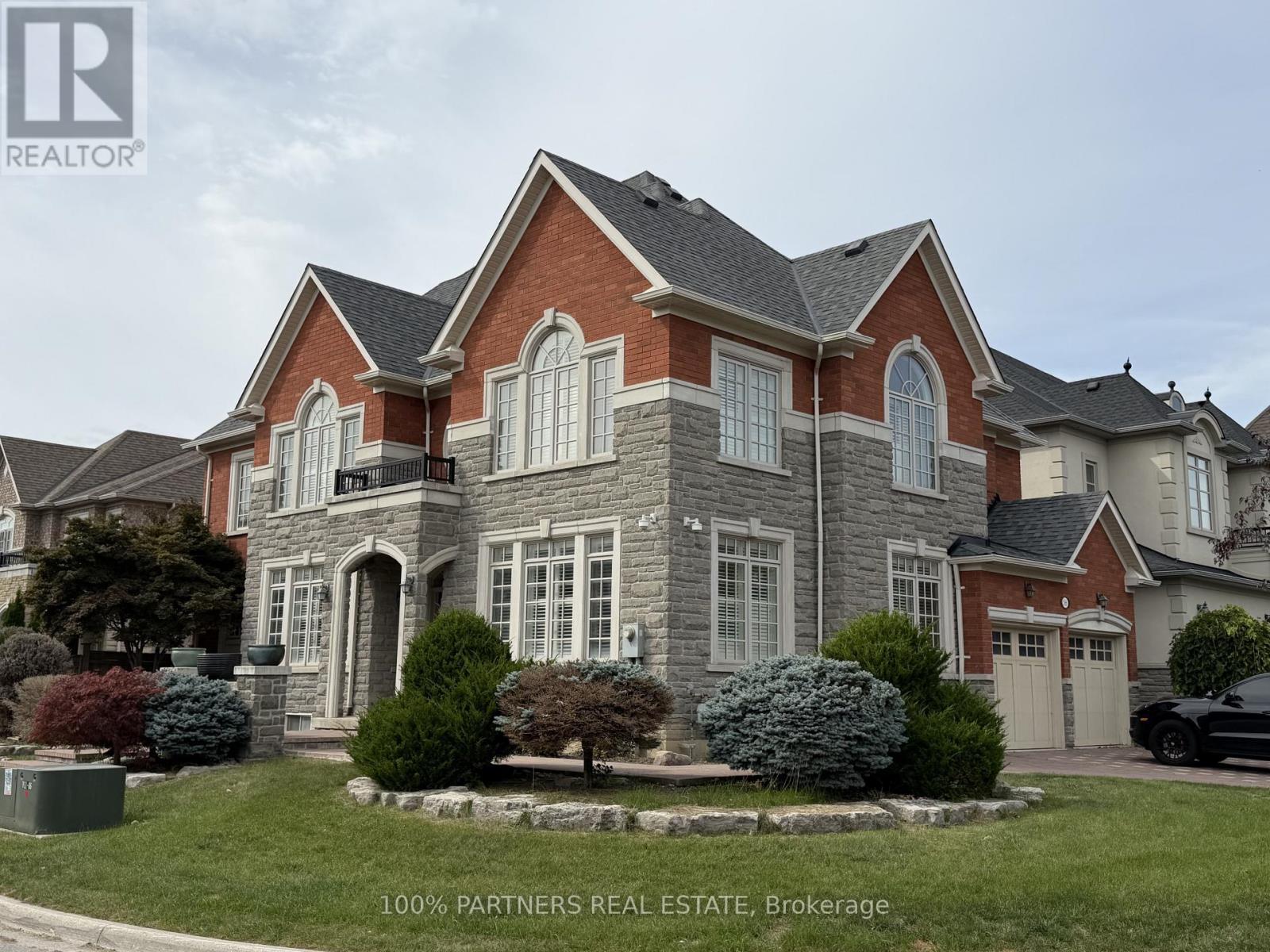 Photo of 56 Woodvalley Crescent