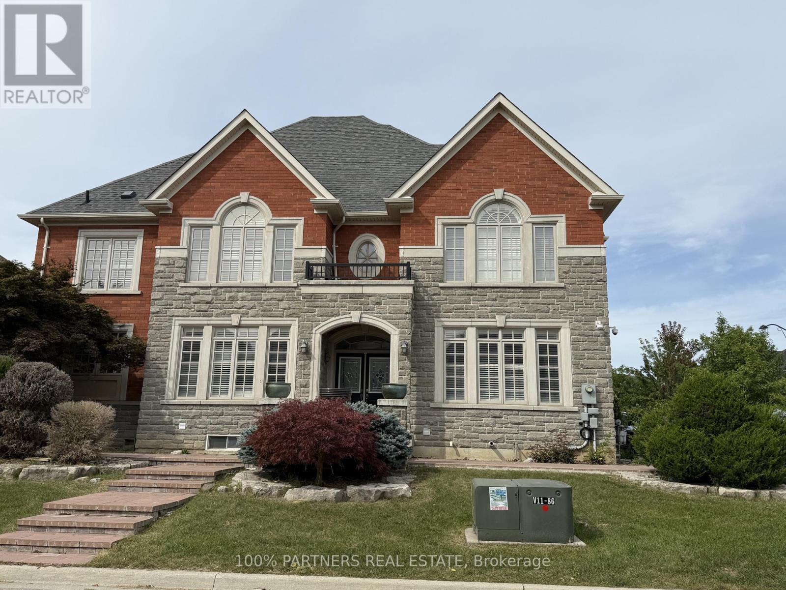 56 WOODVALLEY CRESCENT, Vaughan (Patterson) — photo 3