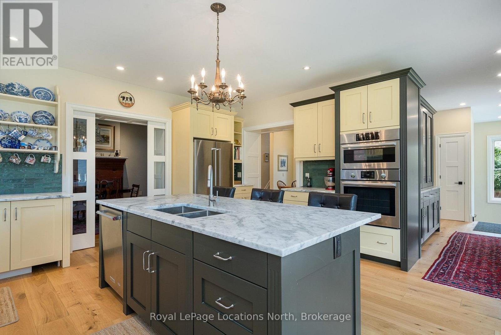 291 THIRD STREET - 21