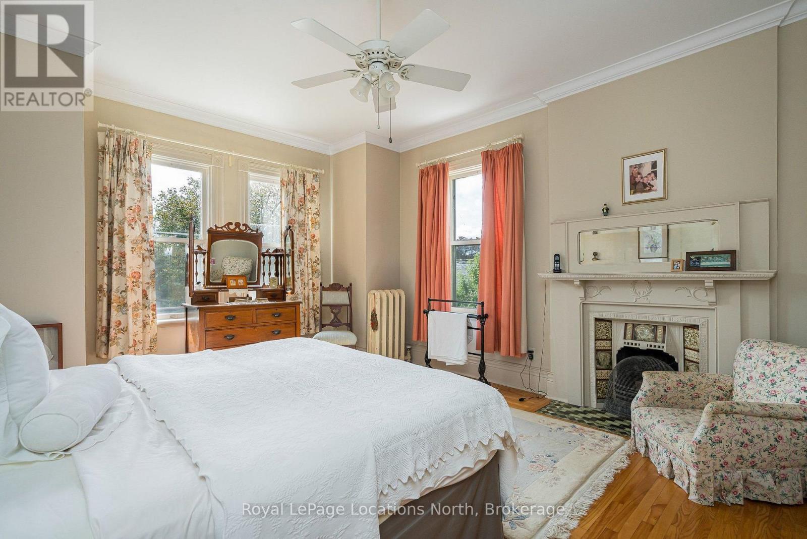 291 THIRD STREET - 33