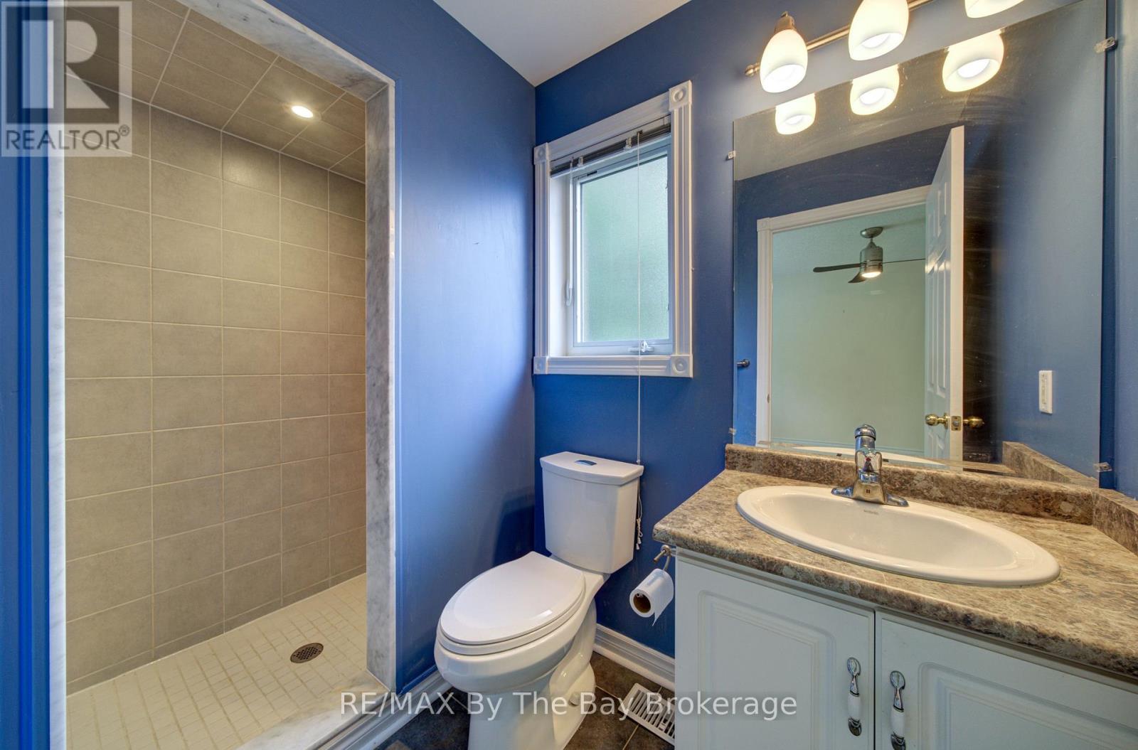 13 TONA TRAIL - Image 18