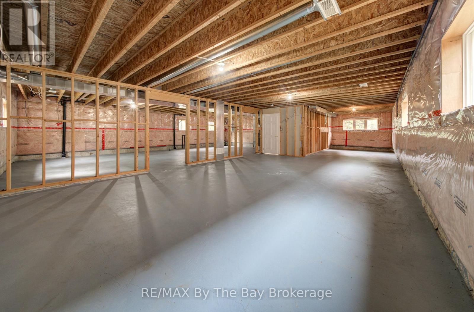 13 TONA TRAIL - Image 29