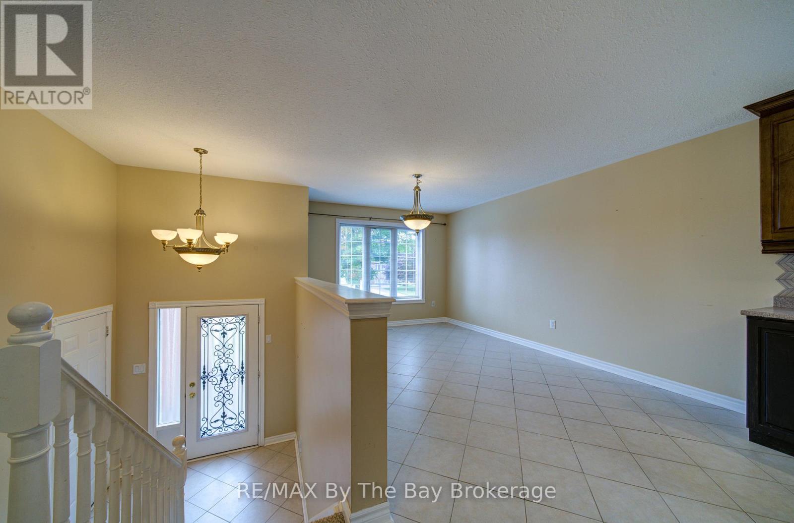 13 TONA TRAIL, Wasaga Beach — photo 4