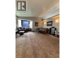 3pc Bathroom - 8206 106 Street, Grande Prairie, AB T8W2H1 Photo 8