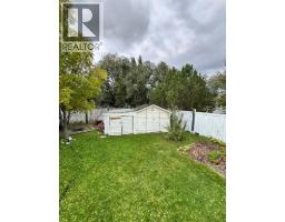 2pc Bathroom - 8206 106 Street, Grande Prairie, AB T8W2H1 Photo 7