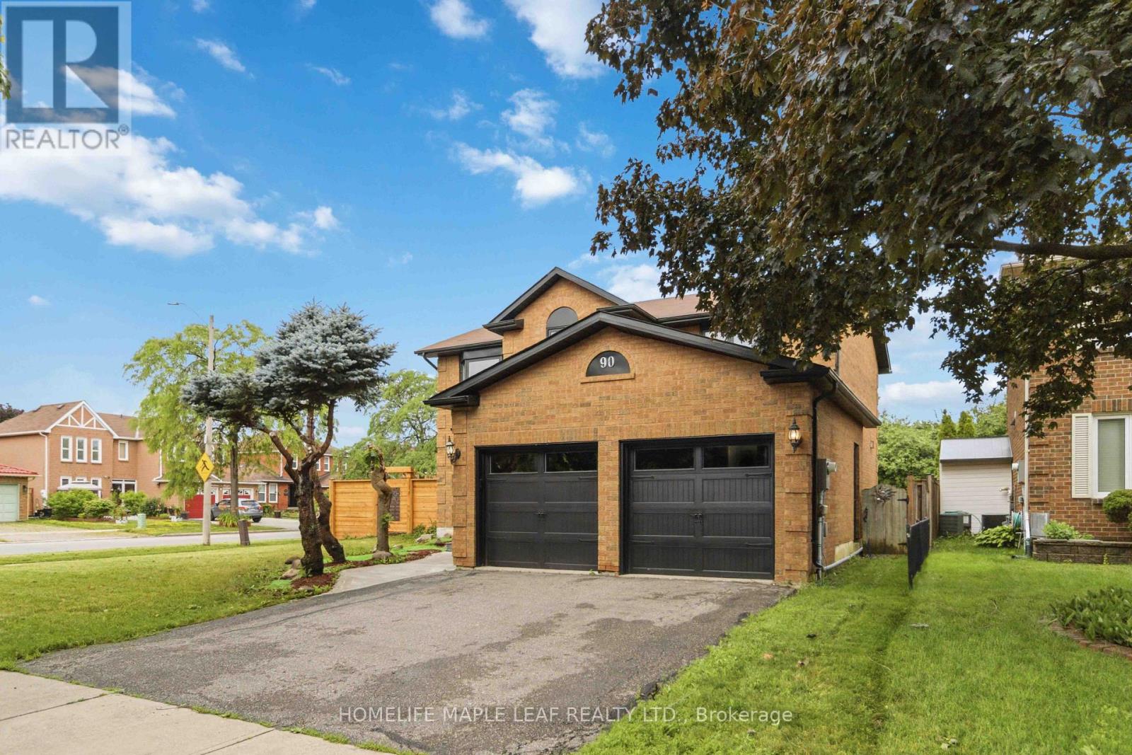 UPPER - 90 BURGBY AVENUE, Brampton (Northwood Park) — photo 2
