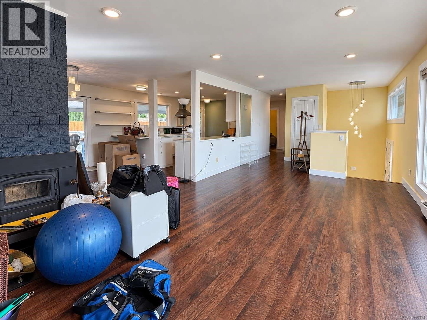 2349 Anderson Ave - 10