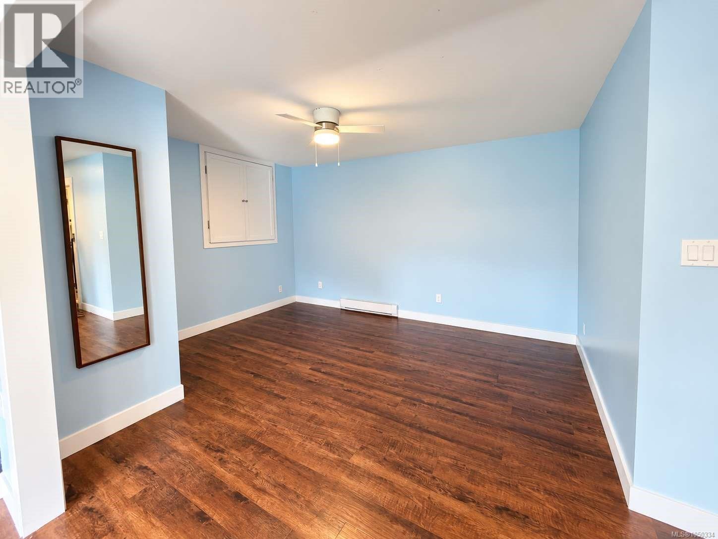 2349 Anderson Ave - Image 34