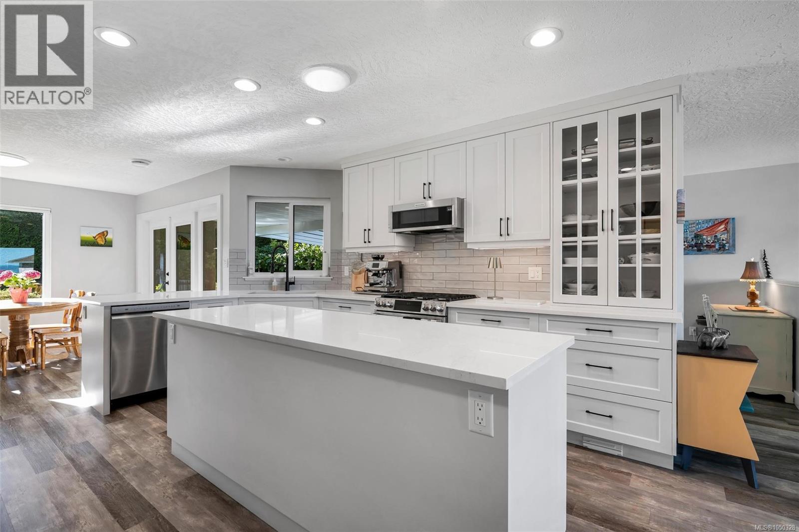 3626 Panorama Ridge - Image 19
