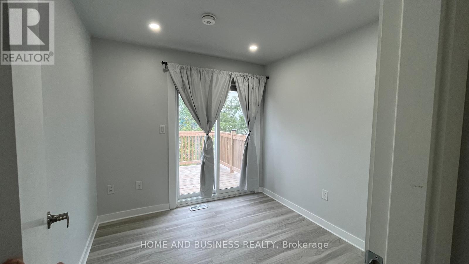 2 - 2 PATRICIA STREET, Thorold (Thorold Downtown) — photo 5