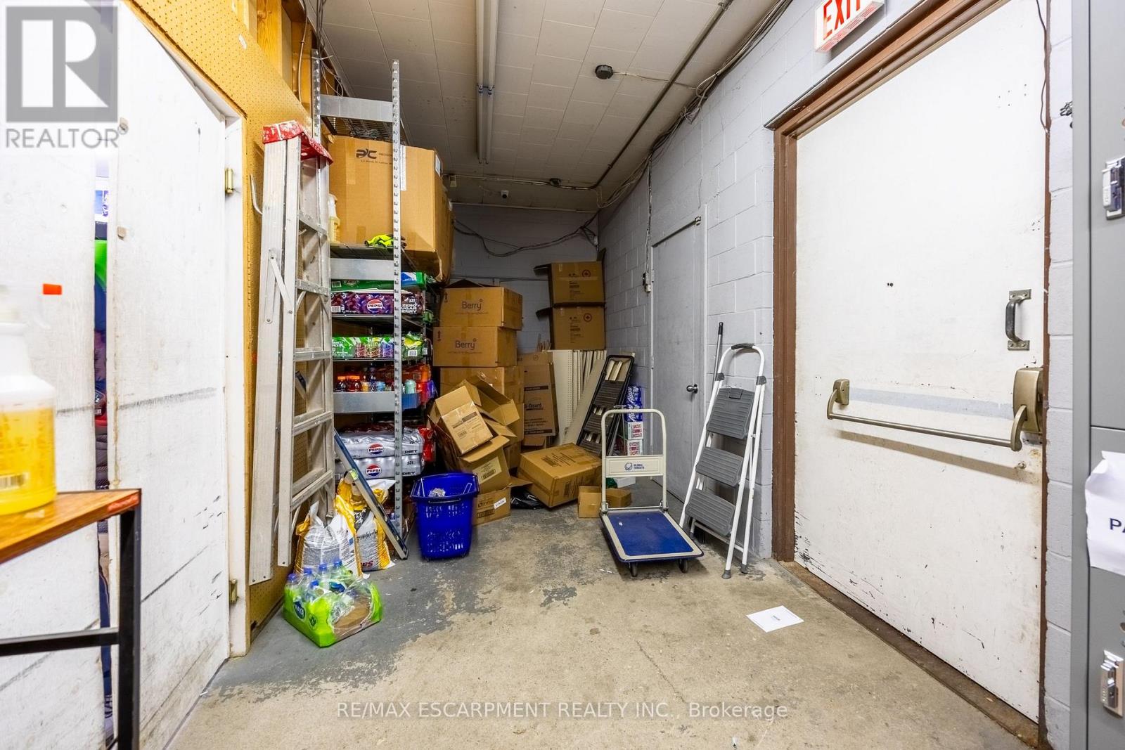 331 MAIN STREET, Norfolk (Port Dover) — photo 9