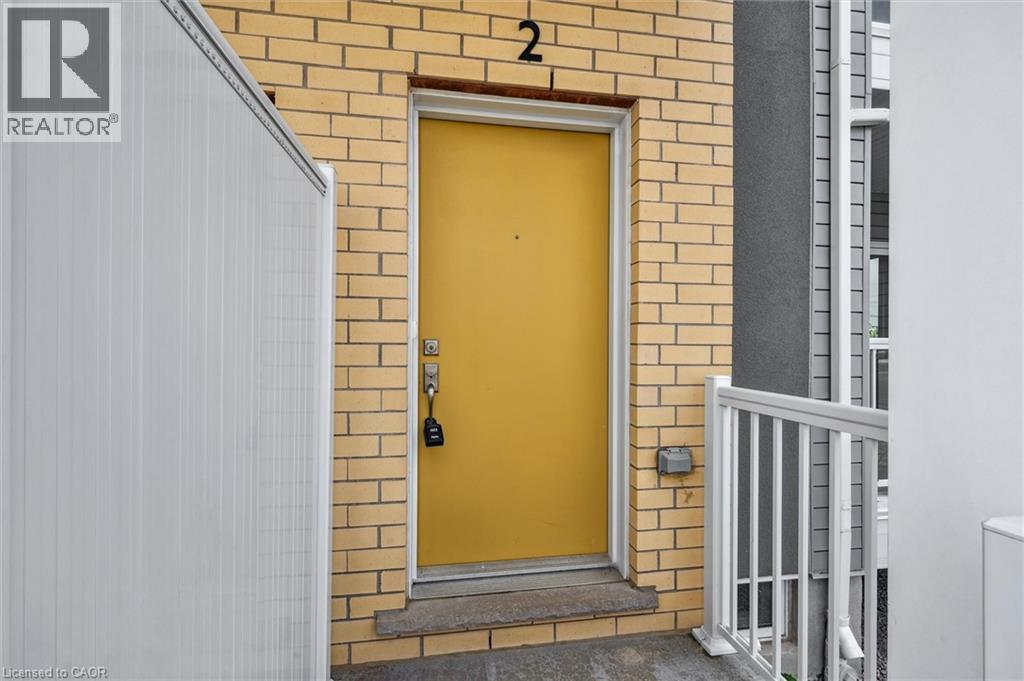 2 VITALITY Drive, Kitchener — photo 4